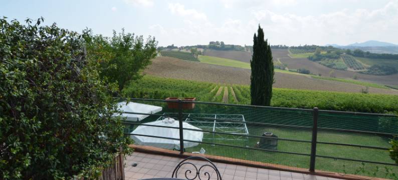 Apartment in Coriano near Vineyards & Beaches图片