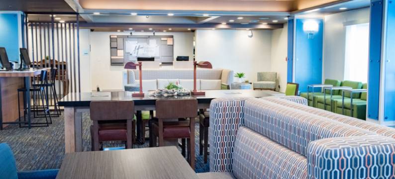 Holiday Inn Express 帕斯卡古拉 - 莫斯点(Holiday Inn Express PASCAGOULA-MOSS POINT by IHG)图片