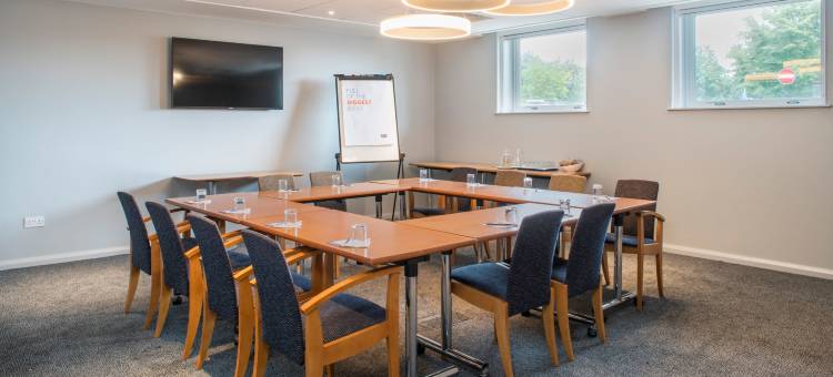 Holiday Inn Express Oxford Kassam Stadium, an IHG Hotel图片