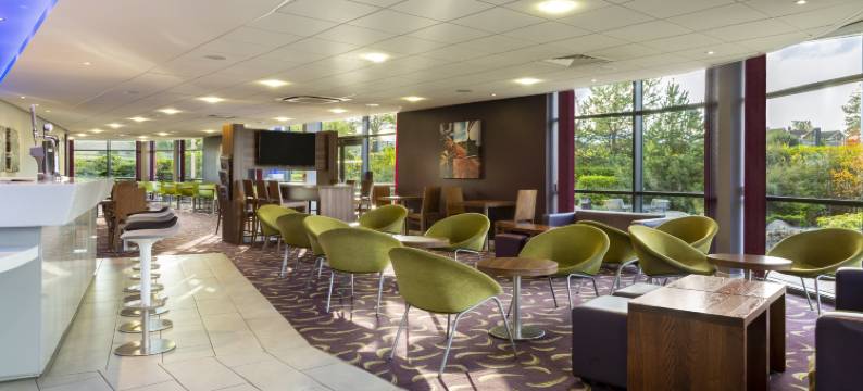 洲际智选假日酒店邓斯特布尔(Holiday Inn Express Dunstable, an IHG Hotel)图片