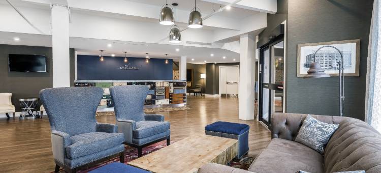 波士顿埃弗里特展望酒店(EnVision Hotel Boston-Everett)图片