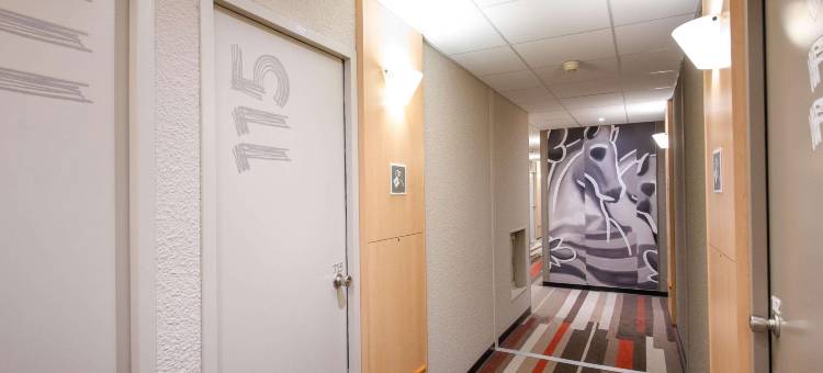 宜必思普罗旺斯布里尼奥勒韦尔特酒店(Ibis Brignoles Provence Verte)图片