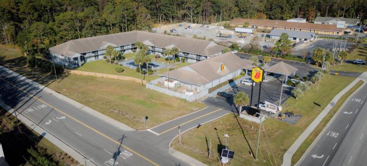 速8酒店-温德姆哈迪维尔萨凡纳北(Super 8 by Wyndham Hardeeville)图片