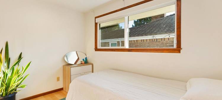 近北门的三卧室西雅图宽敞庭院住宅(3BR Seattle Home w Spacious Yard Near Northgate)图片