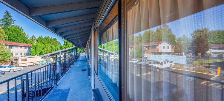 Rama Inn Motel and RV Park图片