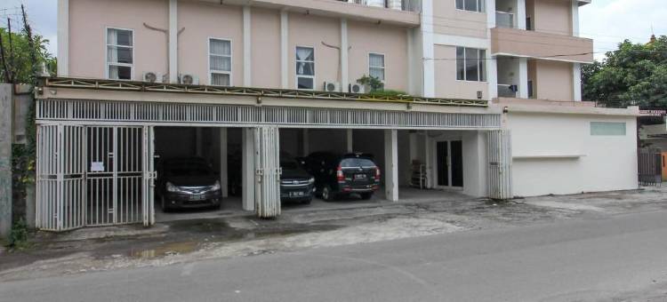 红多兹酒店-近梭罗广场(RedDoorz Near Stadion Manahan Solo)图片