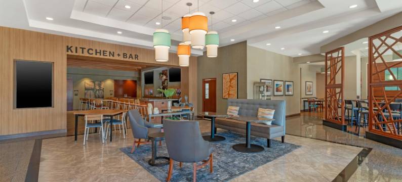 迈尔斯堡机场FGCU德鲁里套房酒店(Drury Inn & Suites Fort Myers Airport FGCU)图片