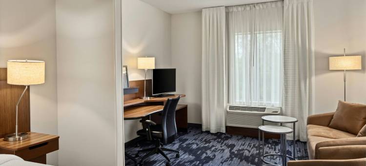 滑铁卢锡达福尔斯万枫酒店及套房(Fairfield Inn & Suites Waterloo Cedar Falls)图片