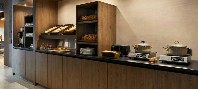 厄斯特林根Four Points Flex by Sheraton酒店(Four Points Flex by Sheraton Östringen)图片