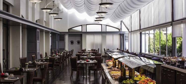 马德里机场假日铂尔曼酒店(Pullman Madrid Airport & Feria)图片