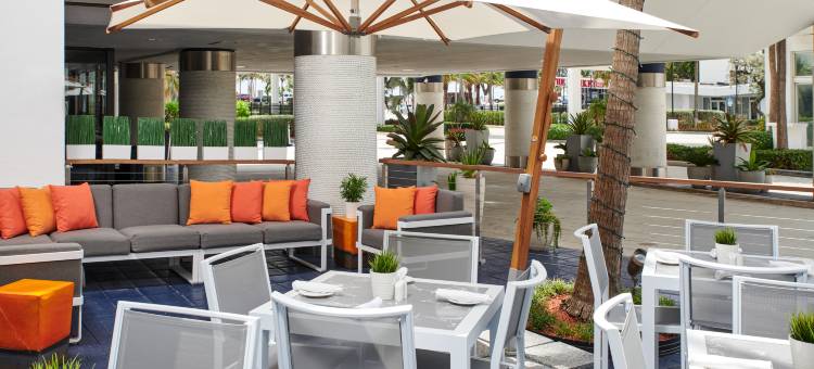 劳德代尔堡巴伊亚马尔海滩希尔顿逸林酒店(Bahia Mar Fort Lauderdale Beach - DoubleTree by Hilton)图片