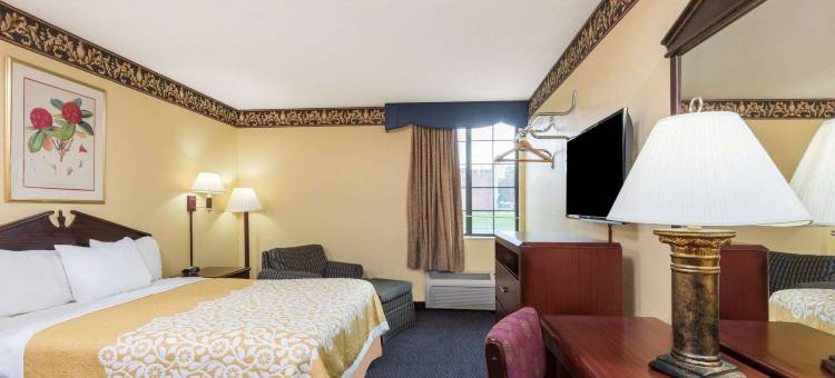 俄亥俄州吉拉德扬斯敦温德姆戴斯套房酒店(Days Inn & Suites by Wyndham Youngstown / Girard Ohio)图片