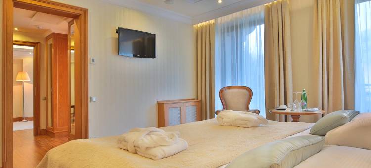 复古河滨健康度假村(Retro Riverside Wellness Resort)图片
