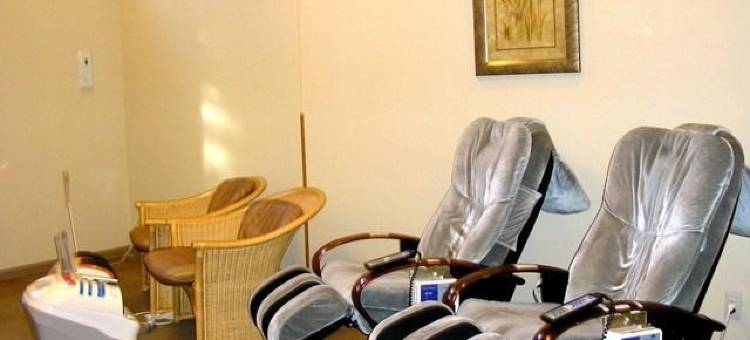 露樱酒店燕三条站前店(Hotel Route-Inn Tsubamesanjo Ekimae)图片