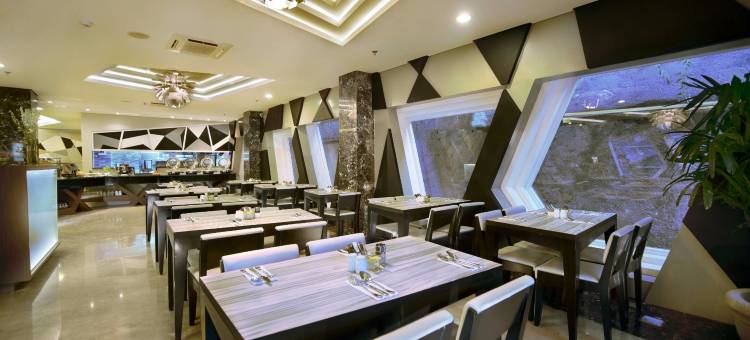 捷兰蒂克库塔尼奥酒店(Hotel Neo - Kuta, Jelantik)图片