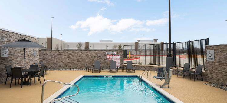 达拉斯麦金尼万枫酒店(Fairfield Inn & Suites Dallas McKinney)图片