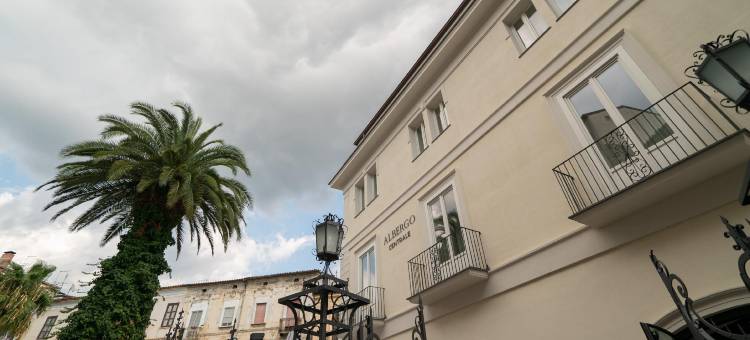 艾尔伯格圣塔雷酒店(Albergo Centrale)图片