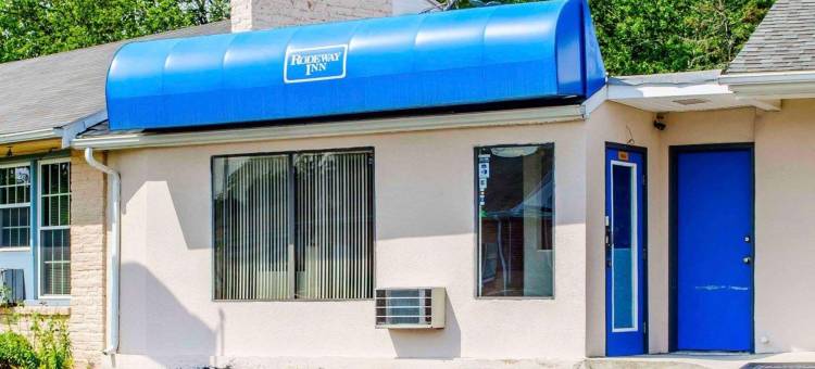 迪尔斯堡罗德威酒店(Rodeway Inn Dillsburg)图片