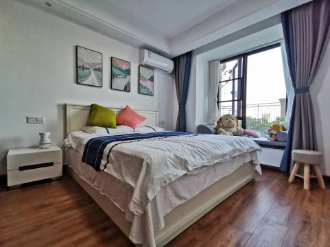 房东阿七公寓(灵济路分店)