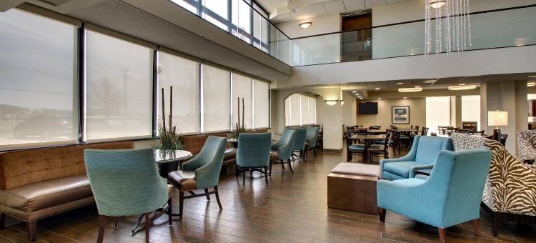 开普吉拉多德鲁里套房酒店(Drury Inn & Suites Cape Girardeau)图片