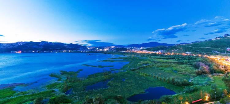 大理漫筑全海景度假公寓(机场路分店)图片