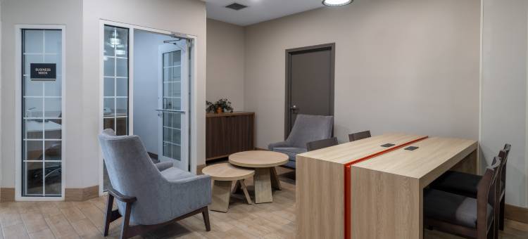 Candlewood Suites 埃尔克哈特(Candlewood Suites Elkhart)图片