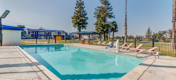 维塞利亚6号汽车旅馆(Motel 6 Visalia, CA)图片