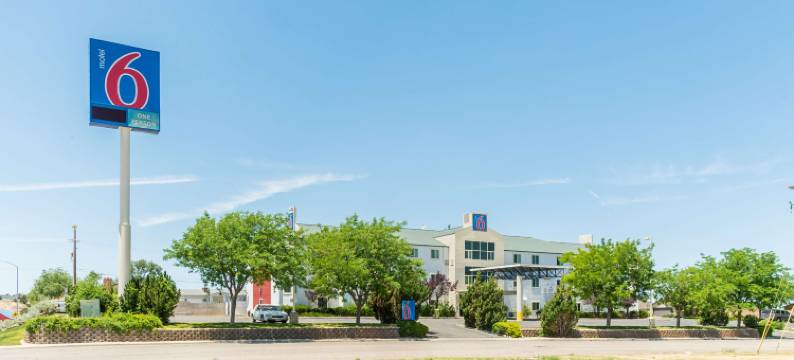 锡达城6号汽车旅馆(Cedar City, UT)图片