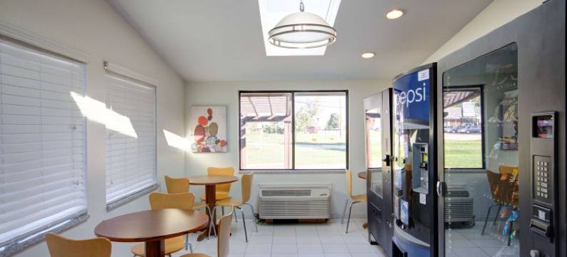 希思纽瓦克美洲最佳价值酒店(Americas Best Value Inn-Heath/Newark)图片