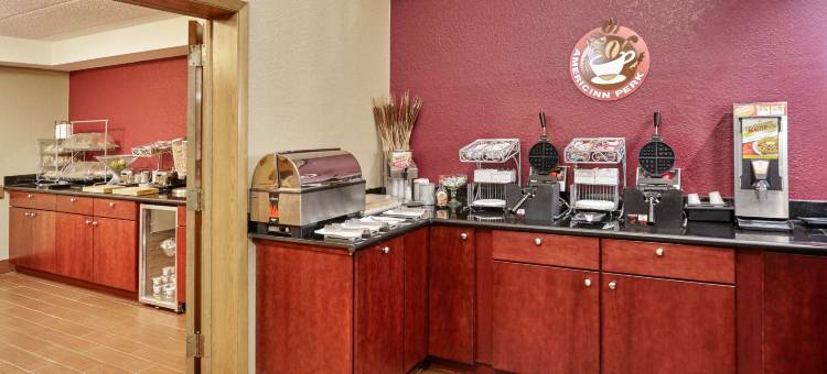 伯灵顿美吟温德姆酒店(AmericInn by Wyndham Burlington)图片