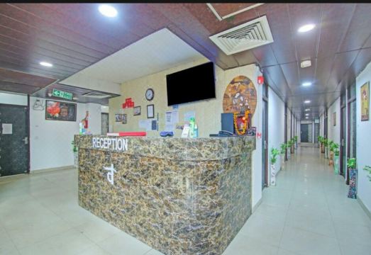 Hotel Grand Inn Hotel Overview