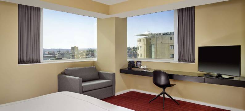 里兹丽亭酒店(Park Plaza Leeds)图片