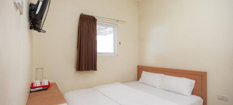 OYO 90180艾娃旅馆(Ava Guesthouse Mitra RedDoorz Lampung)图片