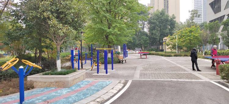 小猪儿民宿(龙泉山路分店)图片