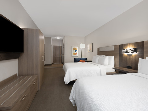 智选假日套房酒店阿克沃思 - 西北肯尼索