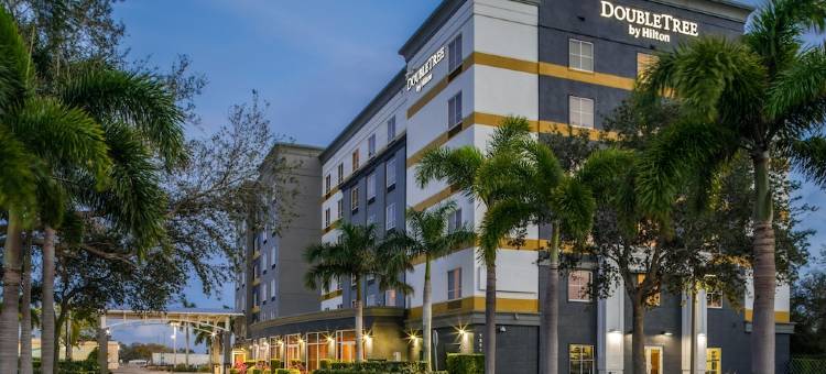 萨拉索塔布雷登顿机场希尔顿逸林酒店(DoubleTree by Hilton Sarasota Bradenton Airport)图片