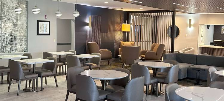 南本德拉昆塔温德姆套房酒店(La Quinta Inn & Suites by Wyndham South Bend)图片