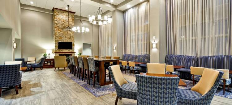 希尔顿欢朋套房酒店-弗雷德里克斯堡(Hampton Inn & Suites Fredericksburg-at Celebrate Virginia)图片