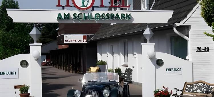 伽尼斯加罗斯公园酒店(Hotel am Schlosspark Garni)图片