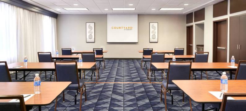 滑铁卢圣雅各布万怡酒店(Courtyard Waterloo St. Jacobs)图片