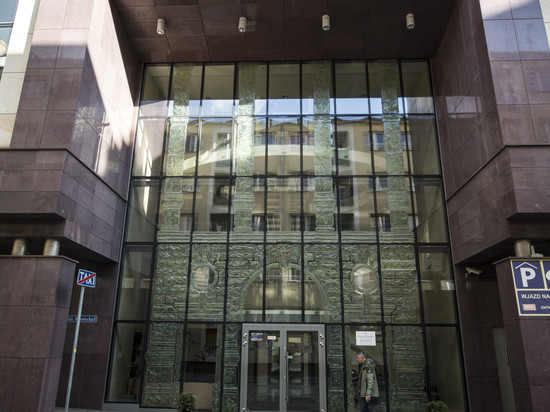 华沙尊爵酒店式公寓