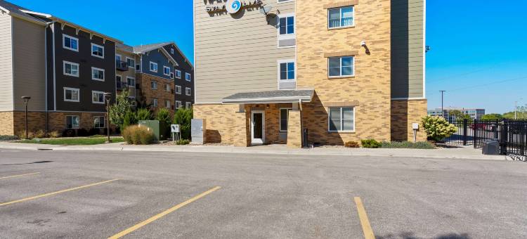 温德姆堪萨斯城-奥佛兰公园WaterWalk长住酒店(WaterWalk Extended Stay Kansas City - Overland Pk)图片