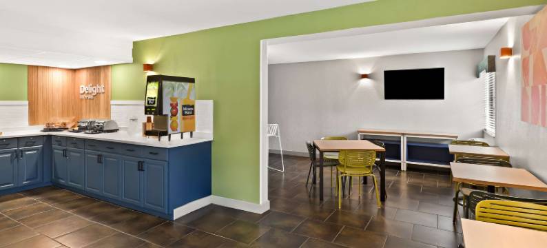 威奇托东希尔顿spark酒店(Spark by Hilton Wichita East)图片