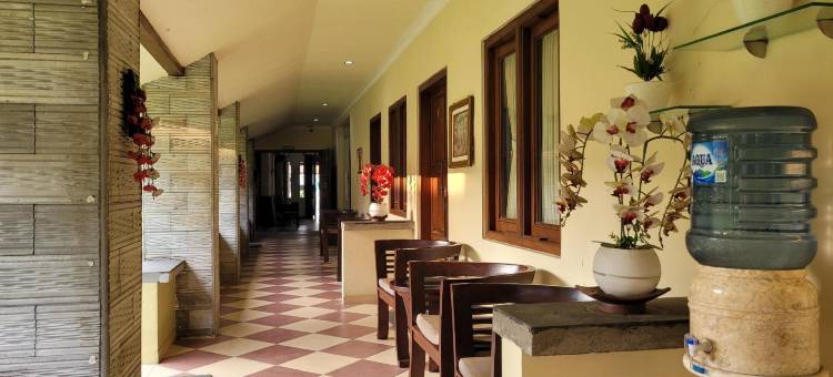 Ndalem Katong宾馆-波诺罗戈(Ndalem Katong Guest House Ponorogo)图片