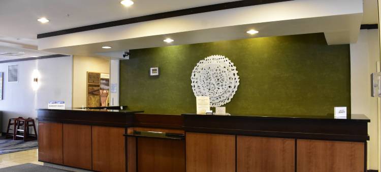 斯特拉斯堡谢南多厄山谷万枫酒店及套房(Fairfield Inn & Suites Strasburg Shenandoah Valley)图片