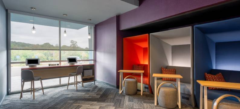 拉德福希尔顿Tru酒店(Tru by Hilton Radford)图片