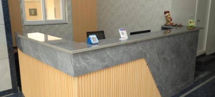 瓦拉希异域酒店(FabHotel Lexus Grand- Nr Gsm Mall, Miyapur)图片