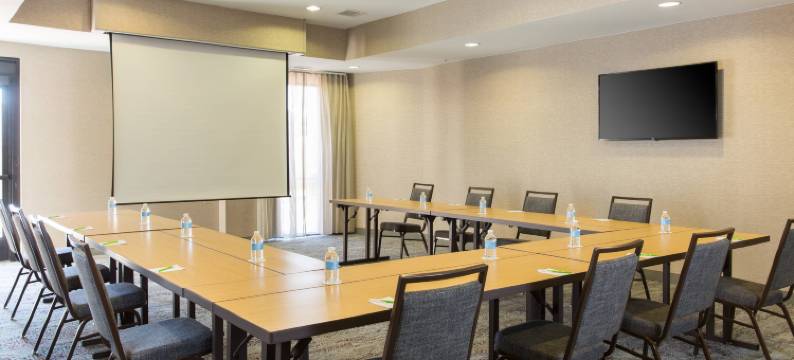 西德梅茵/约旦克里克万豪万怡酒店(Courtyard des Moines West/Jordan Creek)图片