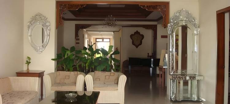 格里亚德库苏马萨希德酒店(Hotel Griyadi Kusuma Sahid)图片