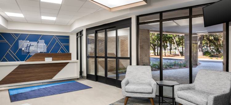 智选假日酒店-希尔顿头岛(Holiday Inn Express HILTON HEAD ISLAND by IHG)图片